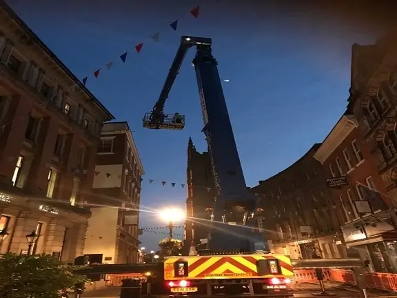 **URGENT ROOFING WORKS** JD Weatherspoons - Standing Order Derby