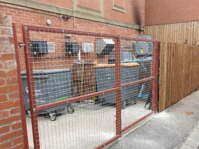 Replacement Fencing